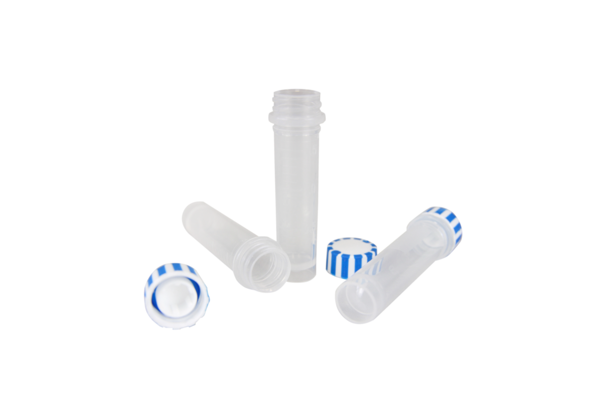 2.0ml Graduated Skirted Tube With Easygrip Screw Cap White Blue 